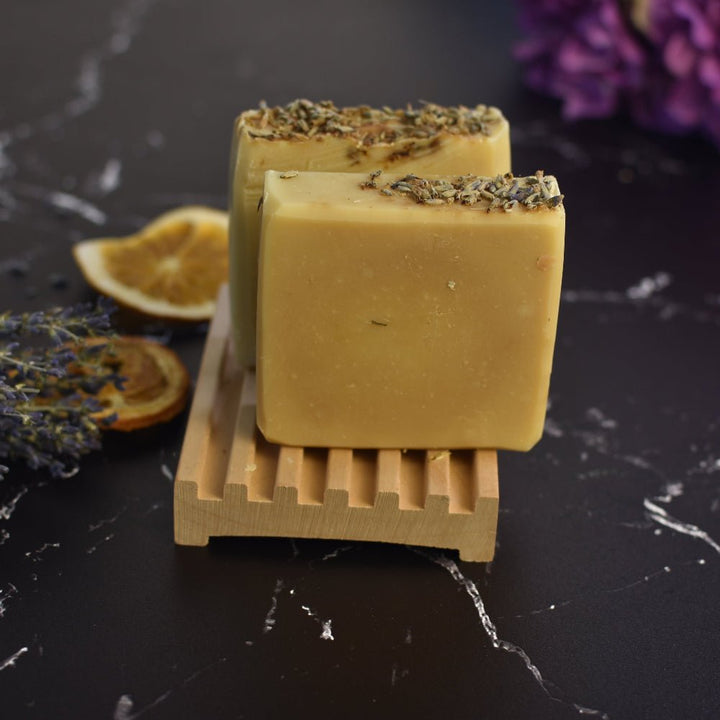 Sweet Nothings &amp; Noir Pili Pulp Oil Bar Soap - PiliBee